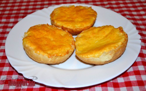 Tojásos-sajtos Melegszendvics