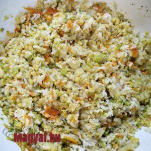 Vöröslencsés, zöldséges rizs készen